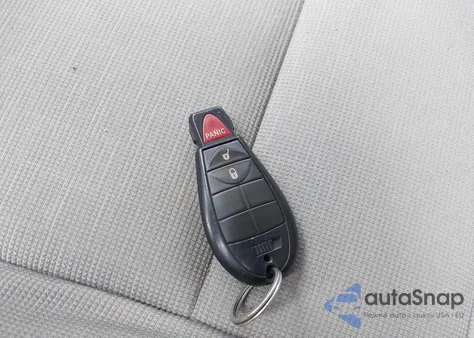 2012 Jeep Grand Cherokee Laredo z USA, uszkodzony, nr VIN 1C4RJFAG4CC141000